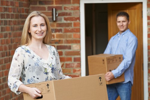 Packing boxes and moving supplies for Battersea homes and flats